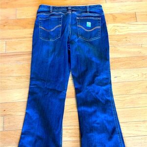 Womens carhartt jeans 10 S .  Flare leg.